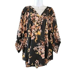 Torrid Harper Blouse Womens 5X Plus Black Floral 3/4 Roll Tab Sleeve WhimsiGoth